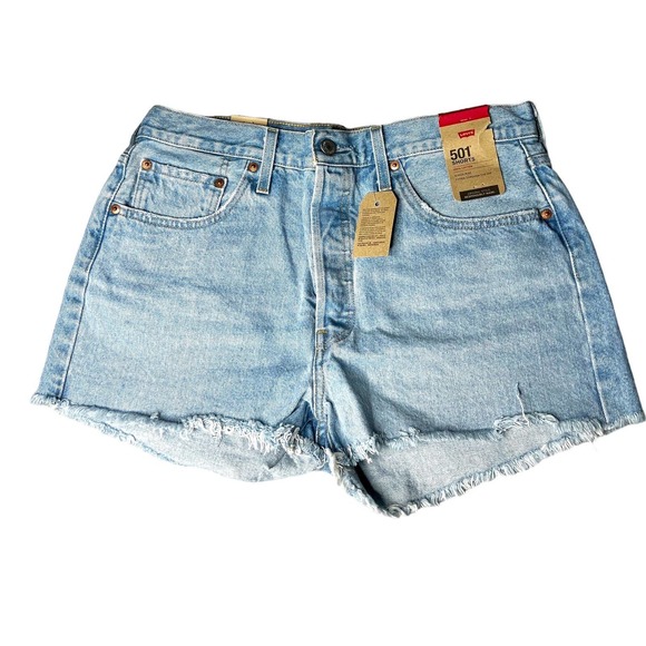 Levi's Pants - NWT Levi’s Women's 501 Frayed Jean Shorts Size 32
